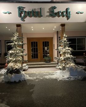 General information about your stay at Hotel Lech & Residenz Chesa Rosa