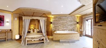 Private SPA Suite