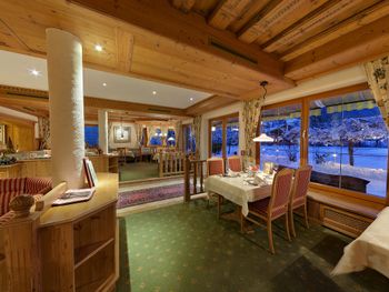 Speisesaal Alpenhotel Tirolerhof in Neustift