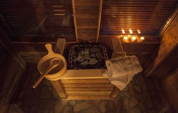 Löfflerblick- Apartments & WellnessFerienwohnung im Ahrntal