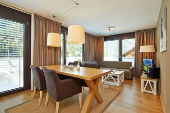 Gemütlicher Wohn- und Essbereich 209