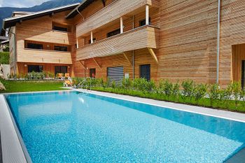 Sommerpool im Appart Gastauer