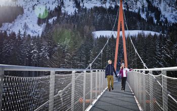 GOLDEN GATE & BAUMZIPFELWEG
