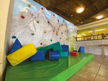 Pitzis Kinderparadies