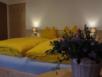 Neu renovierte Schlafzimmer