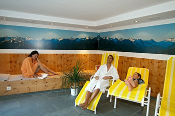 Ferienwohnen Mattle in Kappl Tirol bei Ischgl-Paznaun, Wellnessbereich - Ruheraum