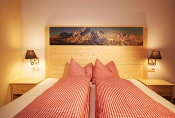 Zimmer Haus Amadeo Flachau