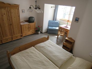 App 1 Schlafzimmer