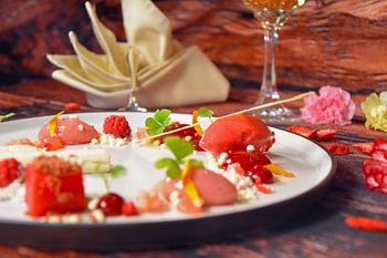 Detaillierte Infos zur Unterkunft Hotel Jagdhaus Monzabon