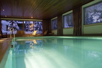 Detaillierte Infos zur Unterkunft Hotel Jagdhaus Monzabon