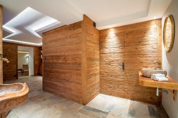 Detaillierte Infos zur Unterkunft Hotel Lech & Residenz Chesa Rosa