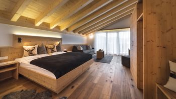 SuperiorDoppelzimmer 30 m²  -    
