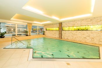 Hotel mit Hallenbad am Weissensee