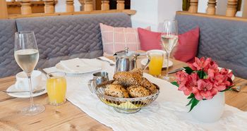 Detaillierte Infos zur Unterkunft Hotel Oberforsthof