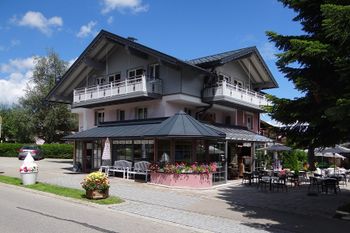 Restaurant Charivaris Wintergarten