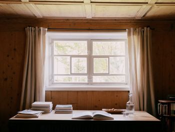 Bibliothek - Library room