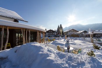 Fetzwerkterrasse im Winter