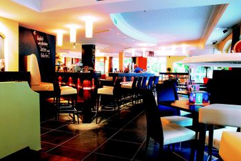 CITY Café Bar Lounge