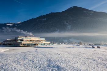 Wintersportler schätzen die Nähe des Hotels zum Skigebiet Hochzillertal
