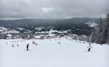 On the blue slope by the Kirchen lift the floodlights are switched on several times a week.