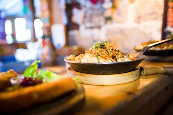 From original Gailtaler Speck and Gailtaler Almkäse to freshly caught fish from the Adriatic Sea - there is something for every palate!