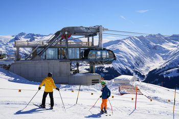 The Cuolm da Vi aerial tramway leads from Sedrun to the ski area.