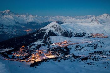 la Plagne is located at 2000 metres above sea level.
