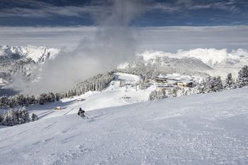 Information about the ski resort Hochoetz