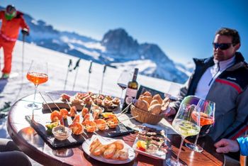 Brunchtime in Val Gardena | Grdöen