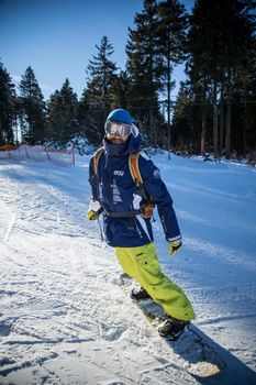 Auf einfachen und mittelschweren Abfahrten können Wintersportler in Bödefeld üben.