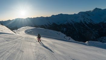 Die 8 km lange Lattenabfahrt sollten Genussskifahrer nicht verpassen.