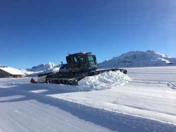 Wir sind Tag und Nacht im Einsatz für perfekte Pisten