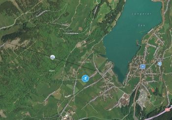 Direkt am Lungerer See startet die Luftseilbahn auf die Bergstation Turren.