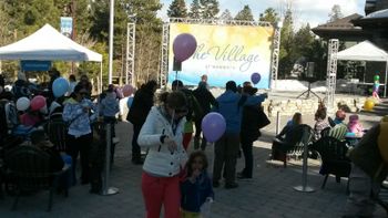 Zu Gast bei der Woolly's Geburtstagsparty im Village.