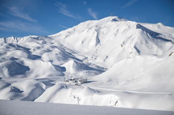 Blick vom Alptrider Sattel Richtung Salaas und Greitspitz im Skigebiet Samnaun/Ischgl