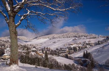 Todtnauberg: Ein nach Süden hin offenes Hochtal auf 1000-1400 Metern.
