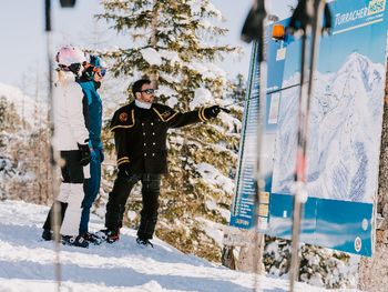 Skigebietserkundung: Der Pistenbutler kennt die Turracher Hänge wie seine Westentasche.