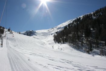 Detaillierte Infos zum Skiurlaub im Skigebiet Unterbäch - Ginals