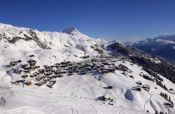 Das sonnenverwöhnte Hochplateau der Aletsch Arena.