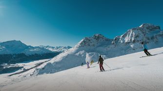 In the Engadin, culinary delights await you alongside fantastic slopes.