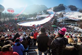 85.000 Fans are expected along the course in Kitzbühel again this year.