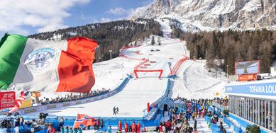 Fünf Damenrennen im Ski Alpin finden im Februar 2026 auf der Tofana in Cortina d'Ampezzo statt.