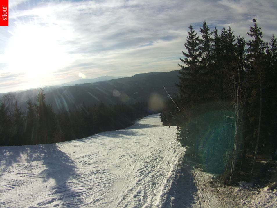 Webcam located at: Tanvaldsky Spicak T-bar lift