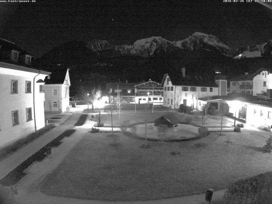 Webcam located at: Tourist Information Koenigssee