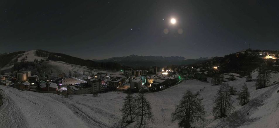 Webcam located at: Valberg Panorama