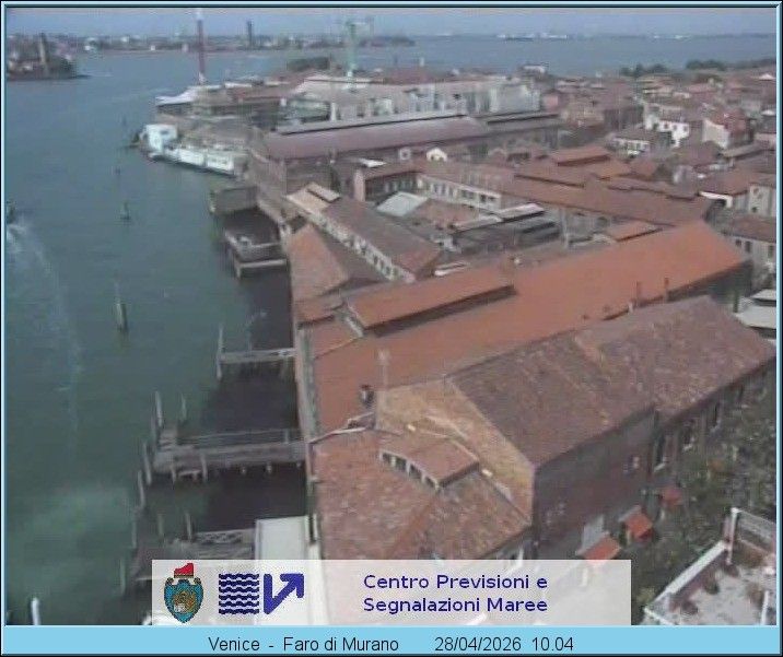 Webcam located at: Venice: Island of Murano