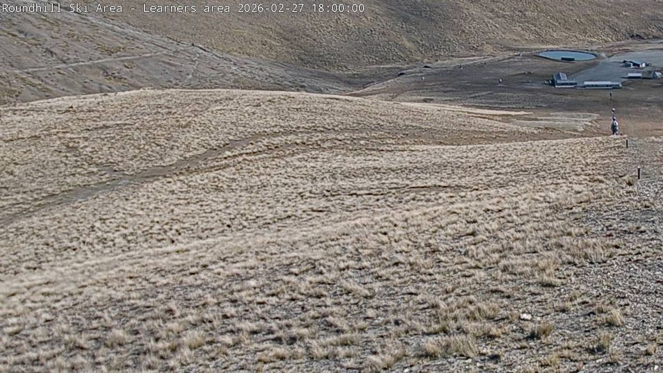 Webcam located at: Roundhill - Learner's Area