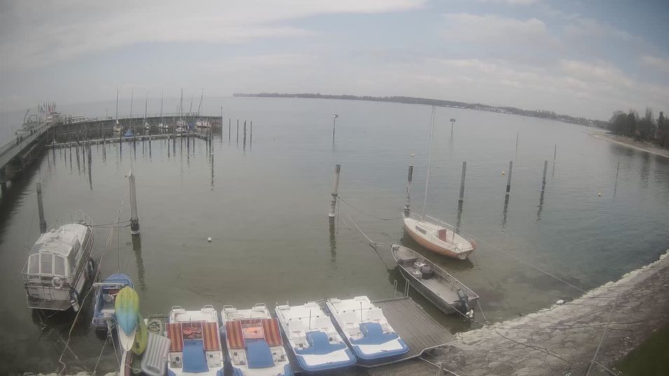 Webcam located at: View from Nonnenhorn on Lake Constance
