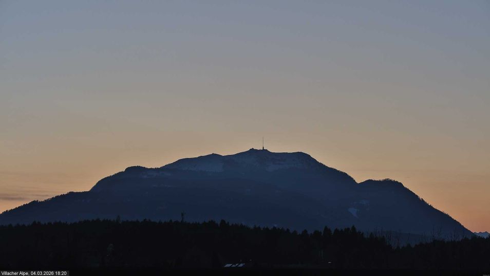 Webcam located at: Villacher Alpe, Faaker See lake