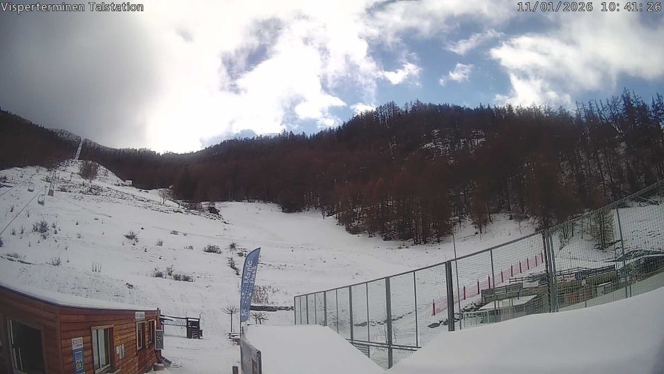 Webcam located at: Visperterminen - Base station